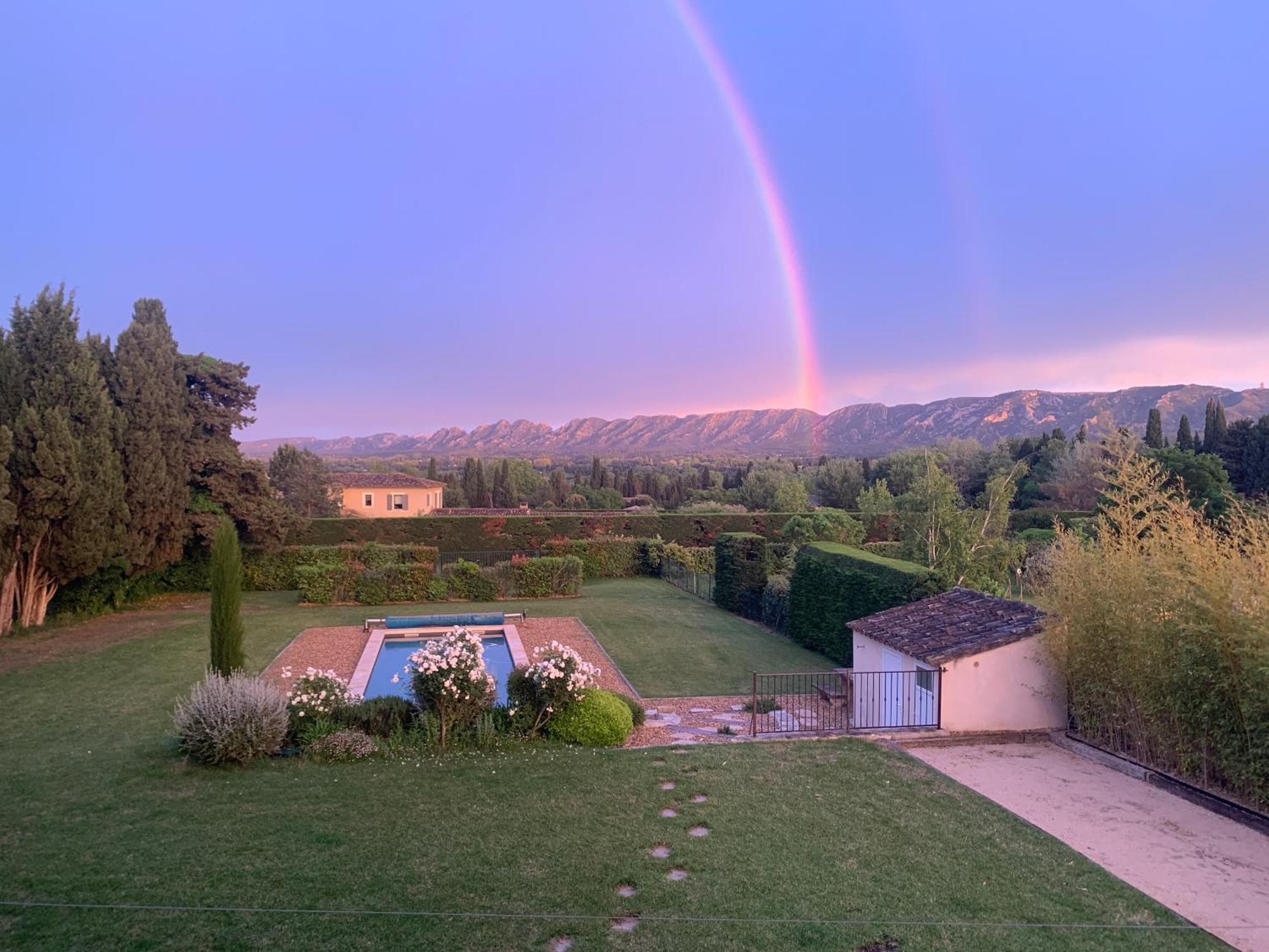 En Provence, Chez Stephanie Et Marcel Saint-Rémy-de-Provence エクステリア 写真